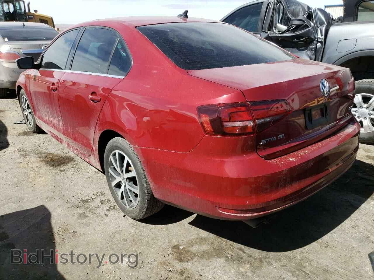 2017 VOLKSWAGEN JETTA - VIN: 3VWDB7AJ4HM255946 - Фото 2