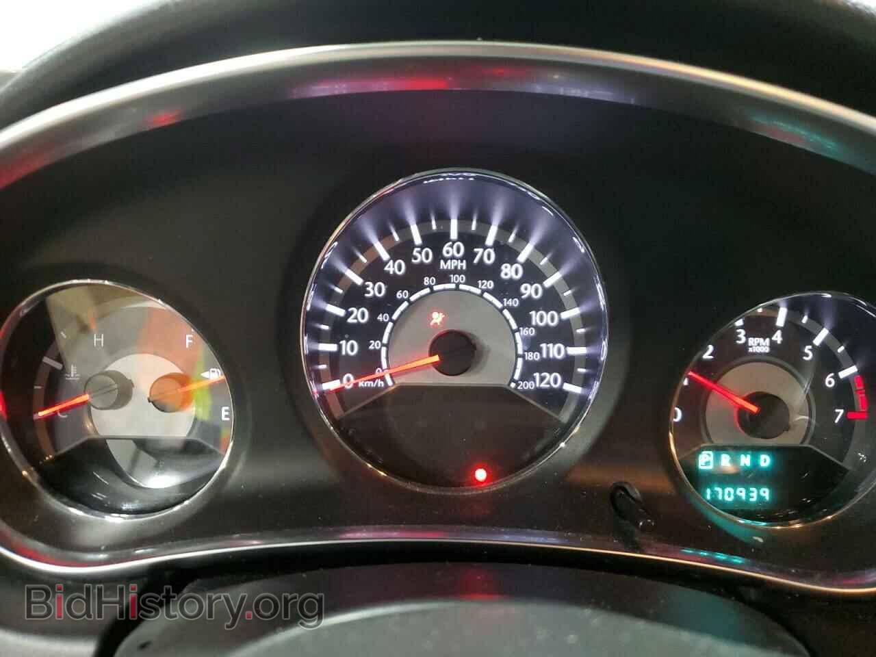 2012 CHRYSLER 200 - VIN: 1C3CCBAB8CN172403 - Фото 9