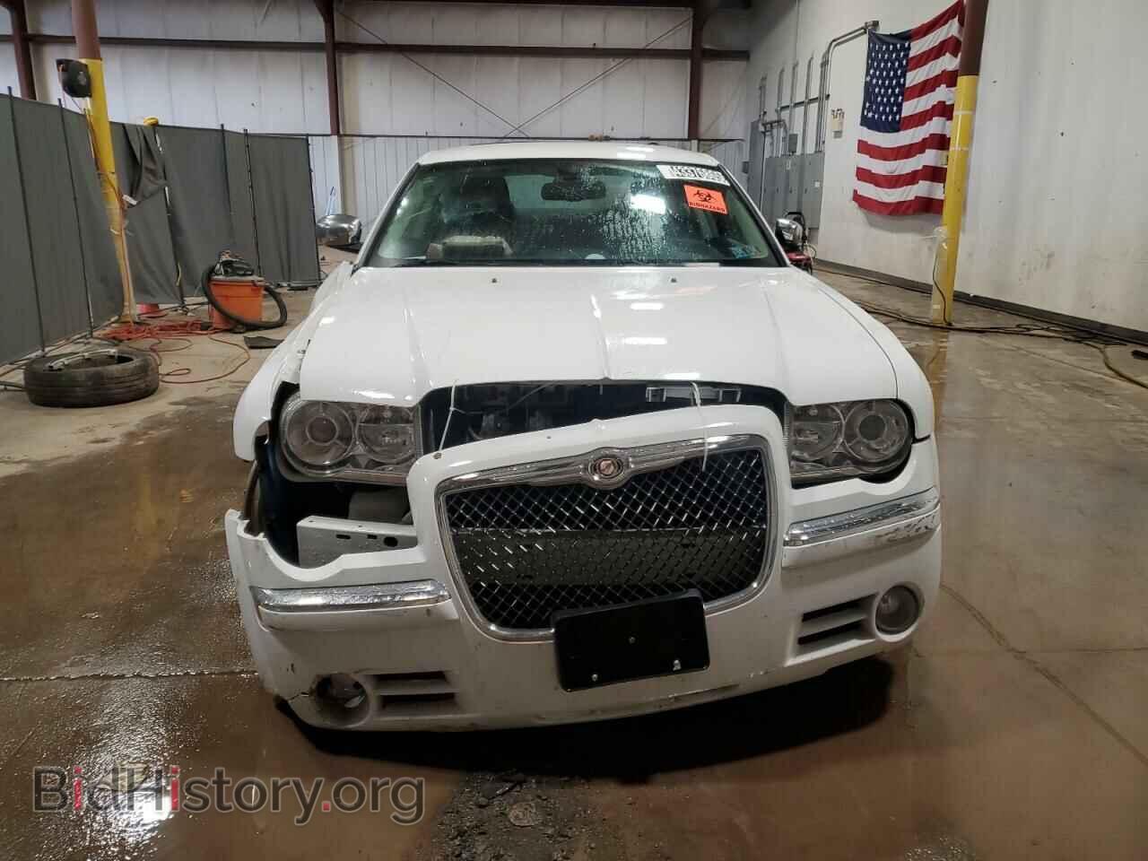 2010 CHRYSLER 300 - VIN: 2C3CK6CT5AH331027 - Фото 5