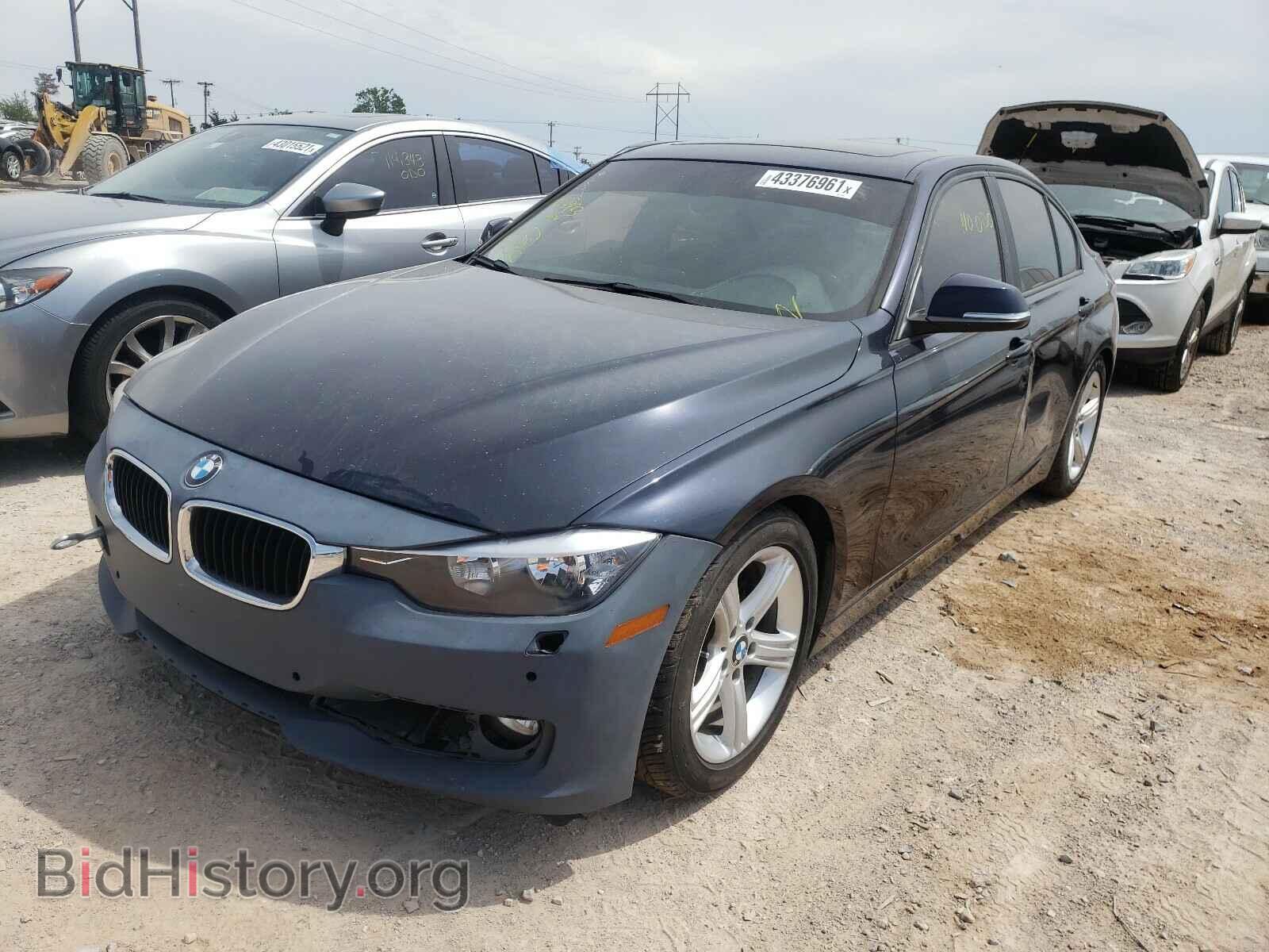 2013 BMW 3 SERIES - VIN: WBA3A5G57DNP24993 - Фото 2