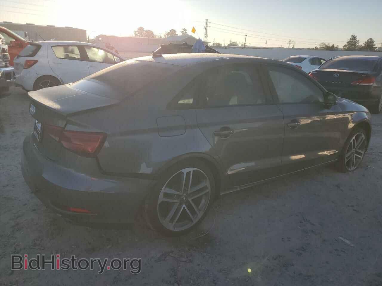 2020 AUDI A3 - VIN: WAUAUGFF2LA103817 - Photo 3