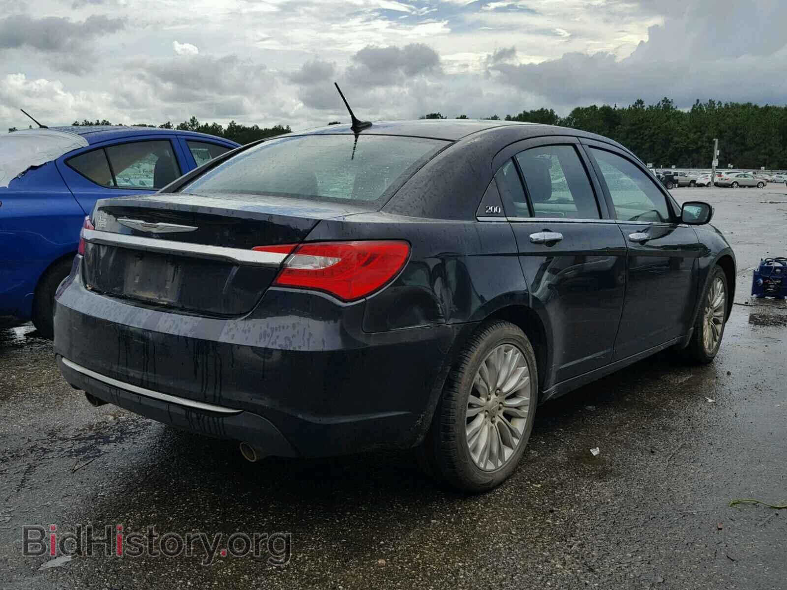 2011 CHRYSLER 200 - VIN: 1C3BC2FG3BN551064 - Фото 4