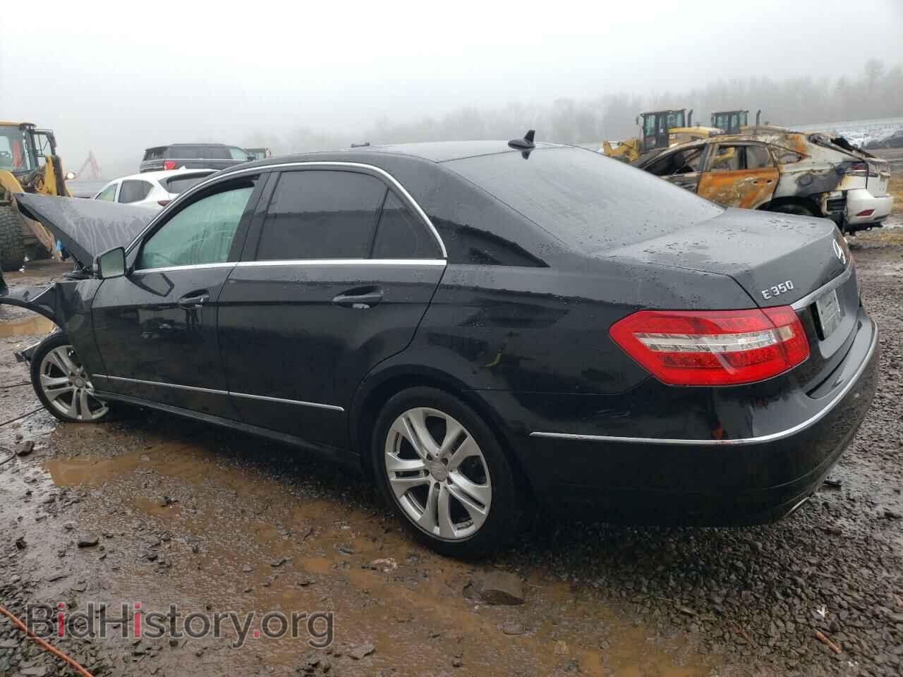 2011 MERCEDES-BENZ E-CLASS - VIN: WDDHF8HB7BA506319 - Фото 2