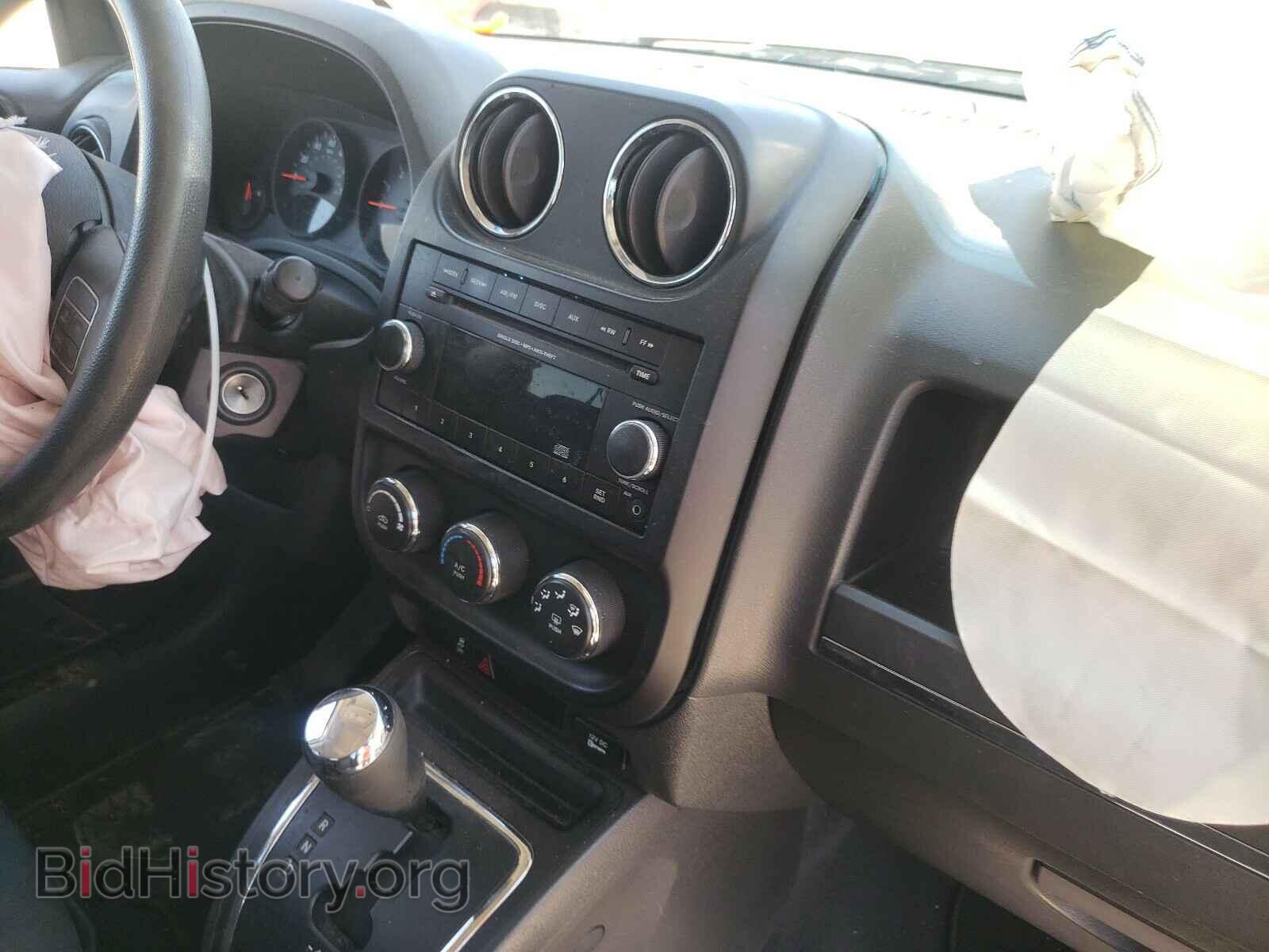 2012 JEEP COMPASS - VIN: 1C4NJDBB8CD573931 - Photo 9