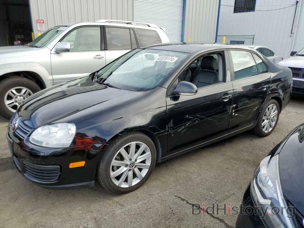 Photo 3VWRA7AJ0AM021513 - VOLKSWAGEN JETTA 2010