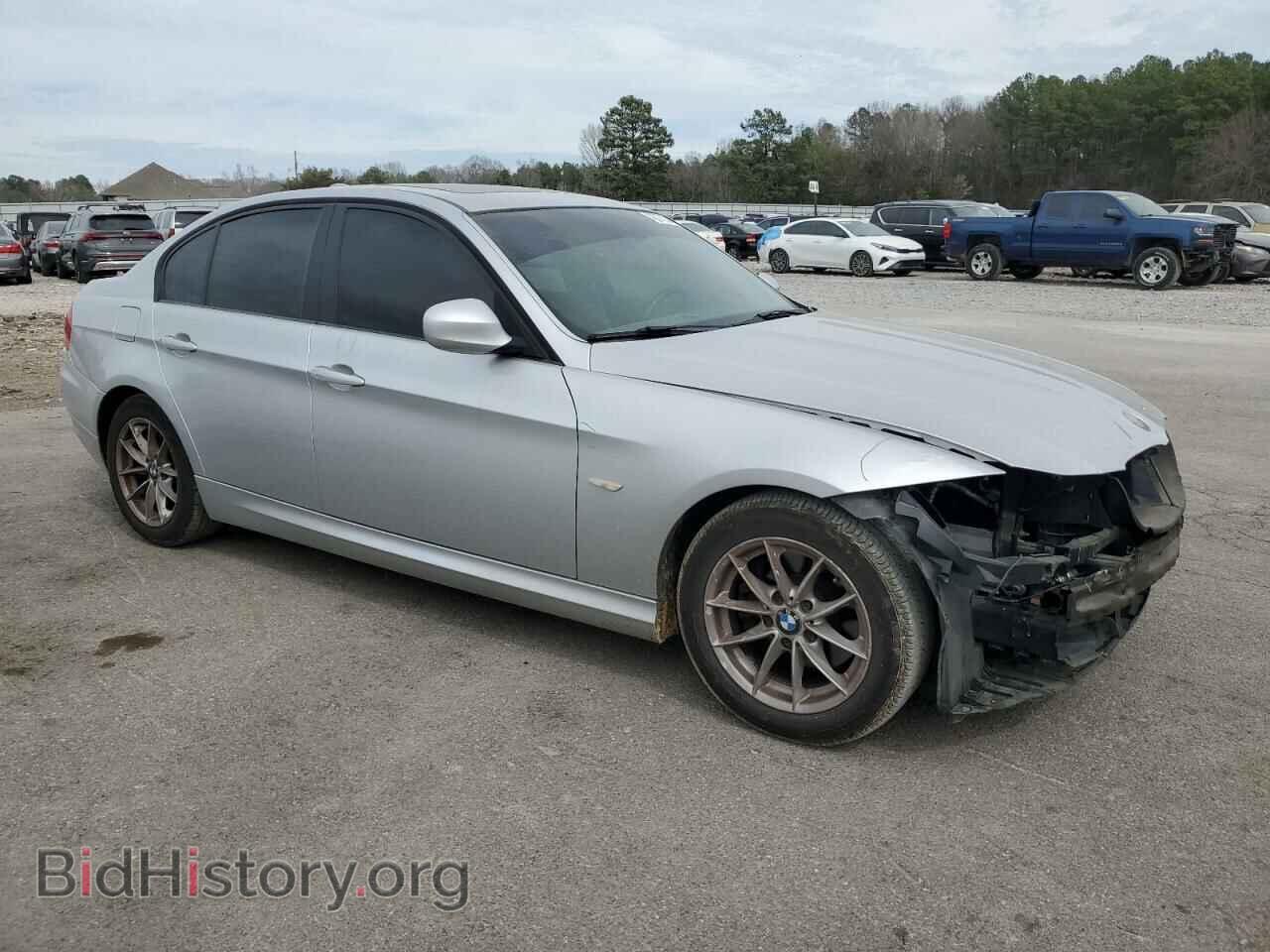 2010 BMW 3 SERIES - VIN: WBAPH7G51ANM50372 - Фото 4