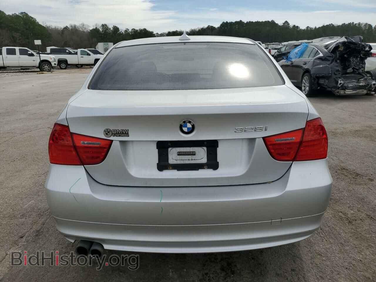 2010 BMW 3 SERIES - VIN: WBAPH7G51ANM50372 - Фото 6
