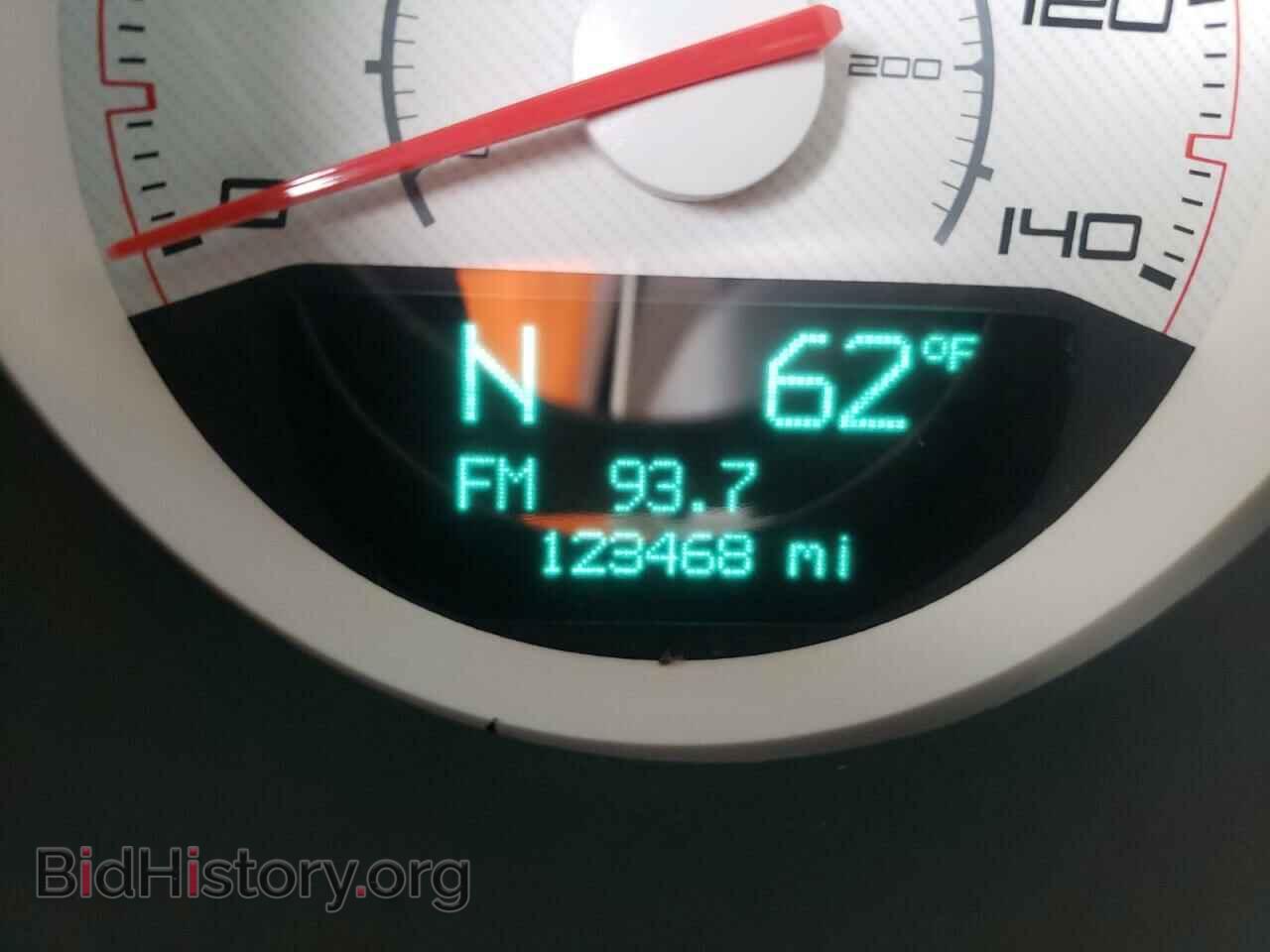 2014 DODGE CHALLENGER - VIN: 2C3CDYAG4EH101786 - Фото 8