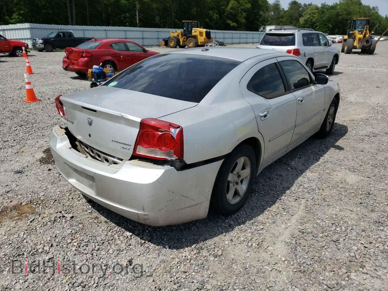 2010 DODGE CHARGER - VIN: 2B3CA3CV6AH165651 - Фото 4