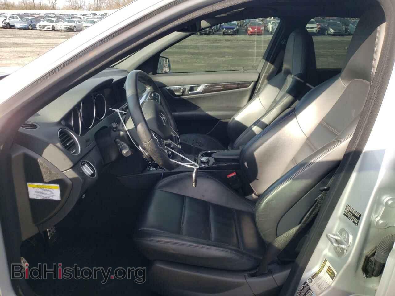 2012 MERCEDES-BENZ C-CLASS - VIN: WDDGF7HB7CA683668 - Фото 7