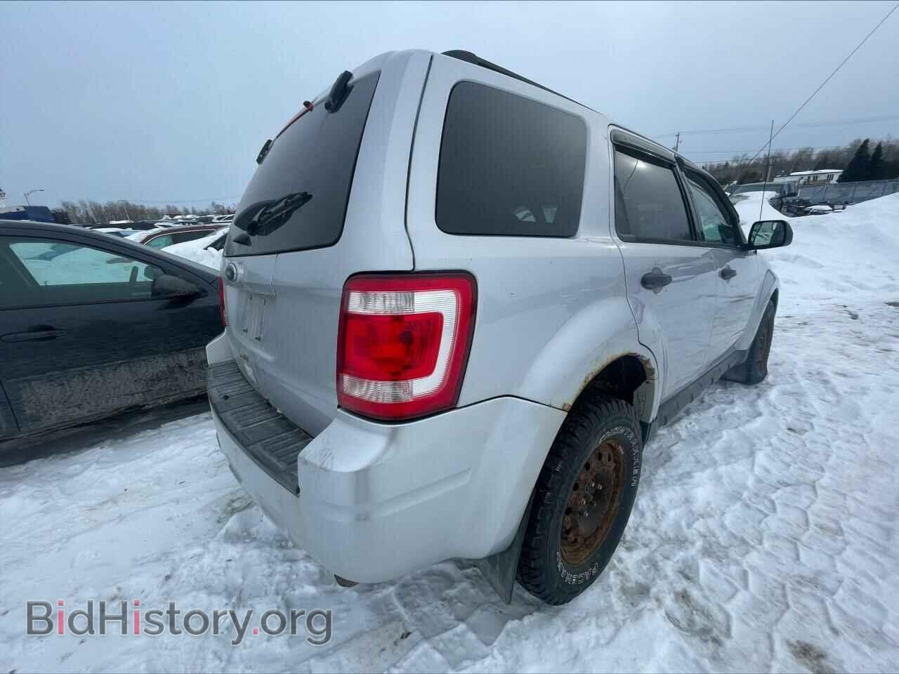 2010 FORD ESCAPE - VIN: 1FMCU9D79AKC98515 - Фото 2