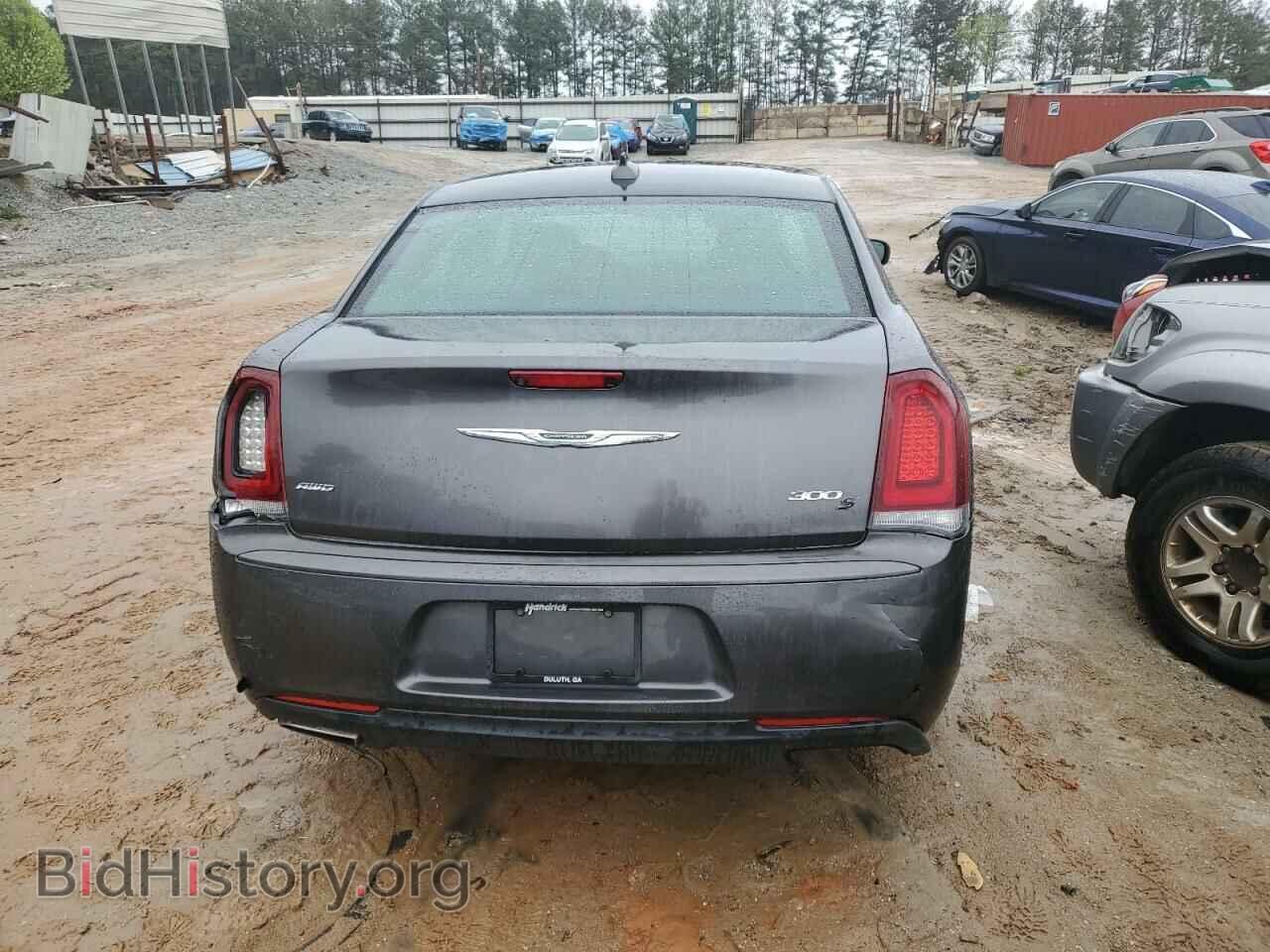 2019 CHRYSLER 300 - VIN: 2C3CCAGG4KH569370 - Фото 6