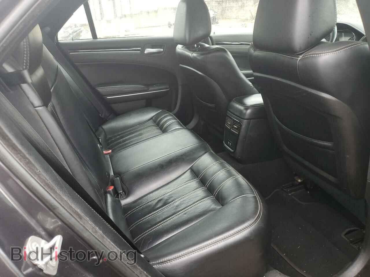 2019 CHRYSLER 300 - VIN: 2C3CCAGG4KH569370 - Фото 10