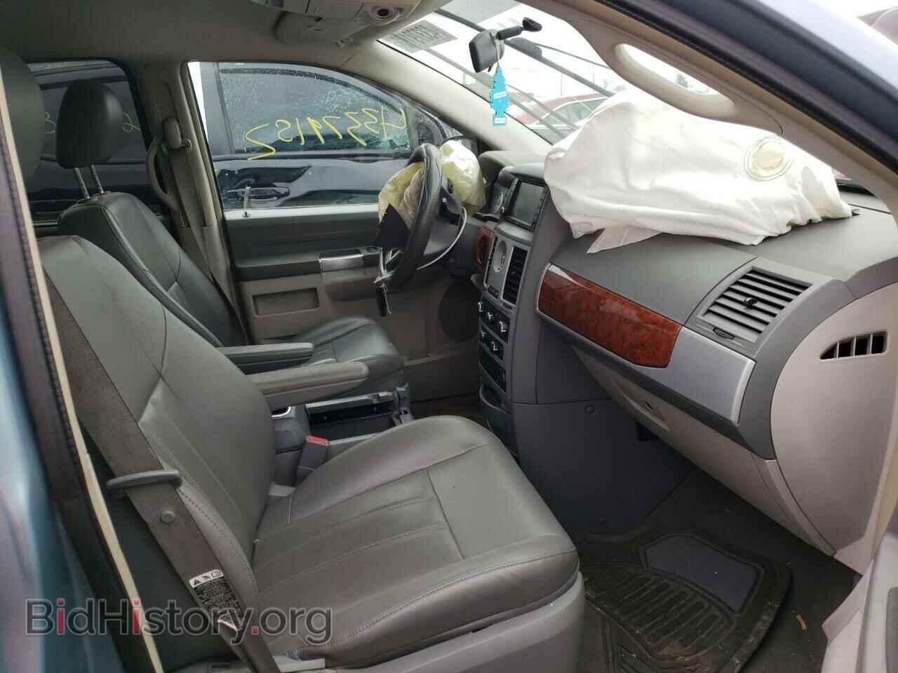 2008 CHRYSLER MINIVAN - VIN: 2A8HR54P88R818745 - Фото 5