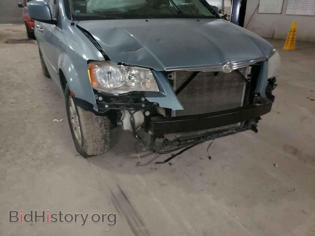 2008 CHRYSLER MINIVAN - VIN: 2A8HR54P88R818745 - Фото 9