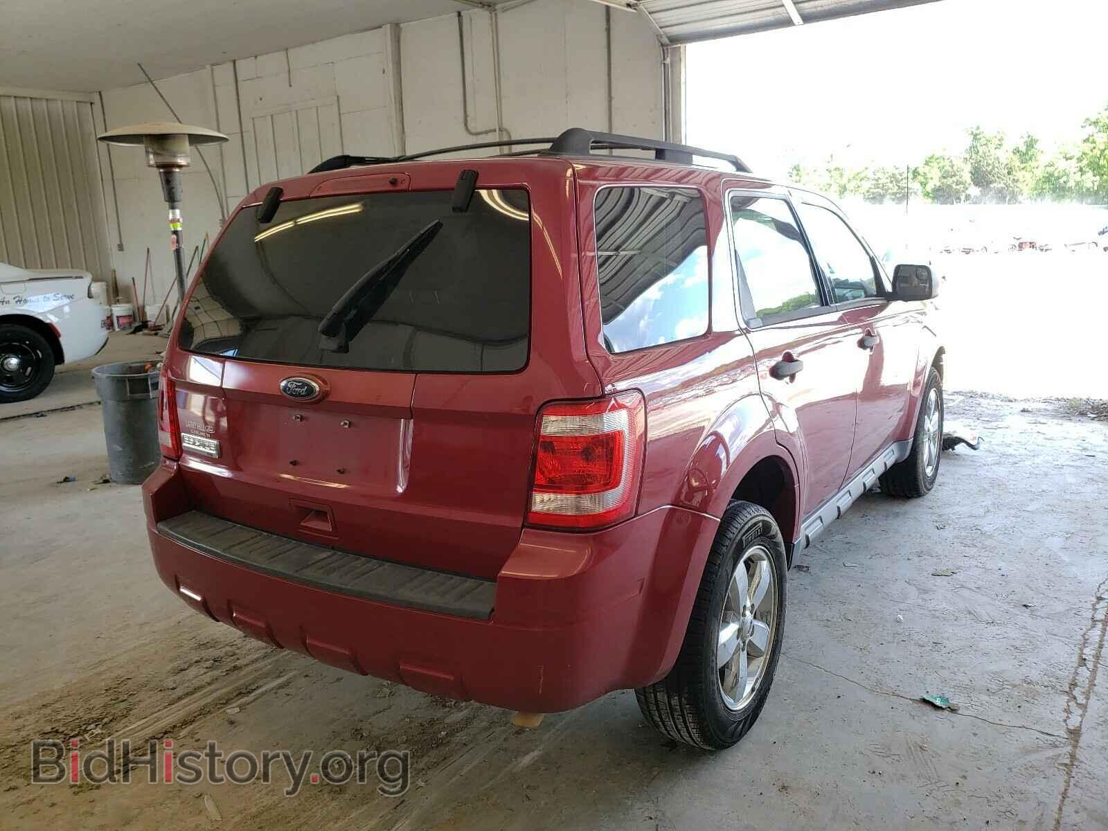 2011 FORD ESCAPE - VIN: 1FMCU0D72BKA03977 - Фото 4