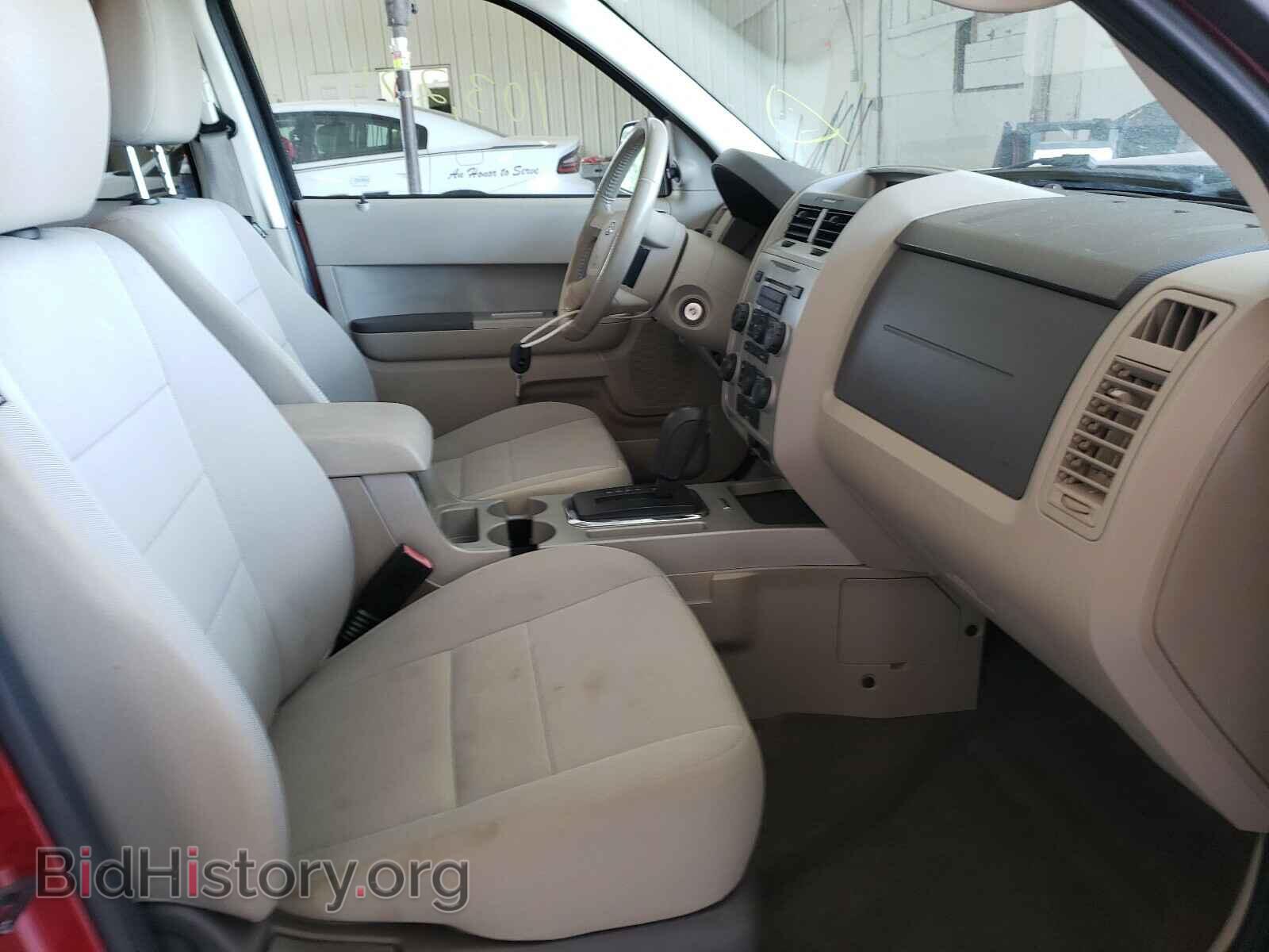 2011 FORD ESCAPE - VIN: 1FMCU0D72BKA03977 - Фото 5