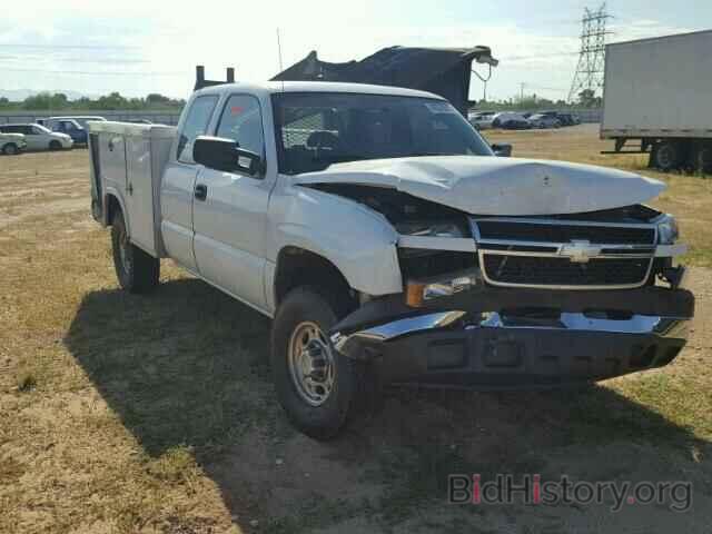 Photo 1GCHC29UX6E137695 - CHEVROLET SILVERADO 2006