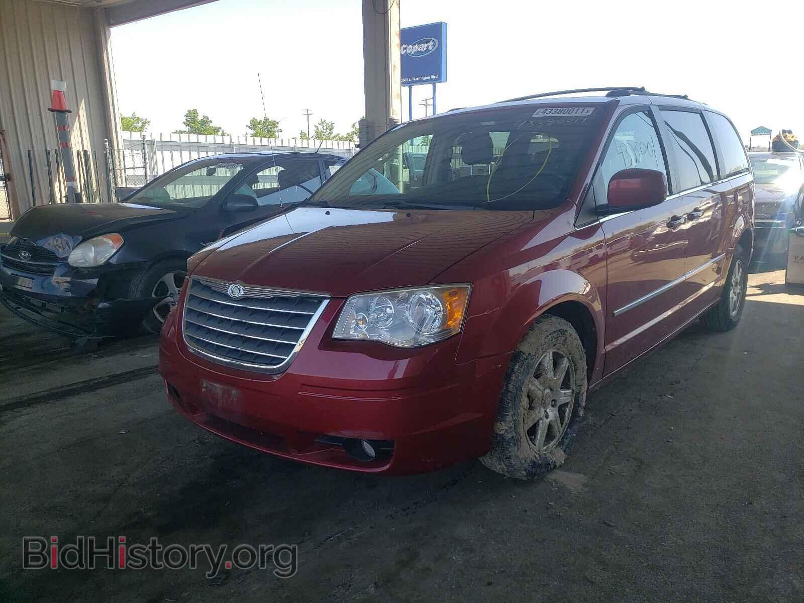 2010 CHRYSLER MINIVAN - VIN: 2A4RR8DX1AR361452 - Фото 2