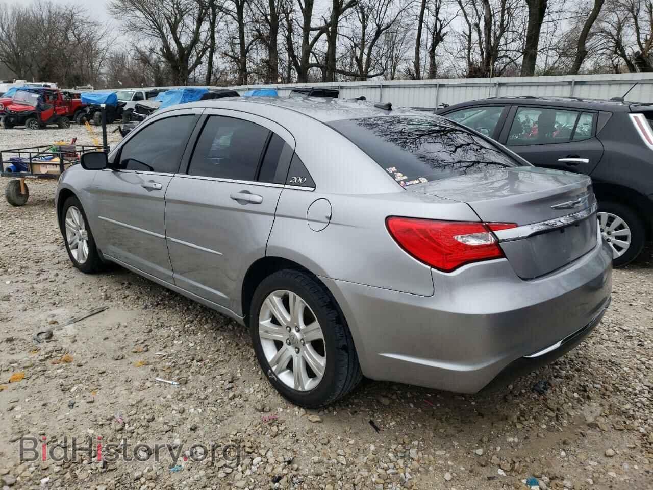 2013 CHRYSLER 200 - VIN: 1C3CCBBB1DN656493 - Фото 2