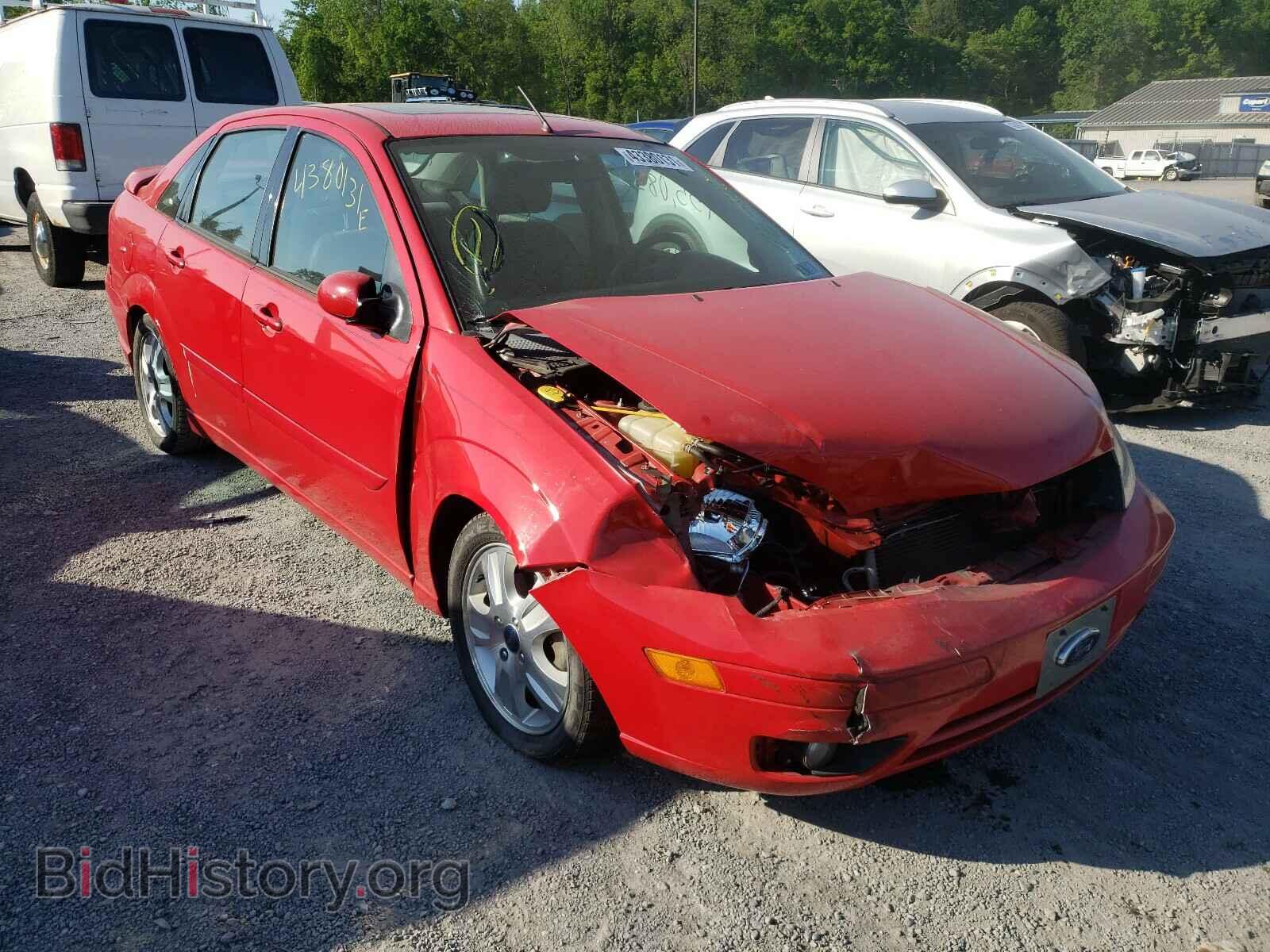 Photo 1FAFP38Z36W107985 - FORD FOCUS 2006