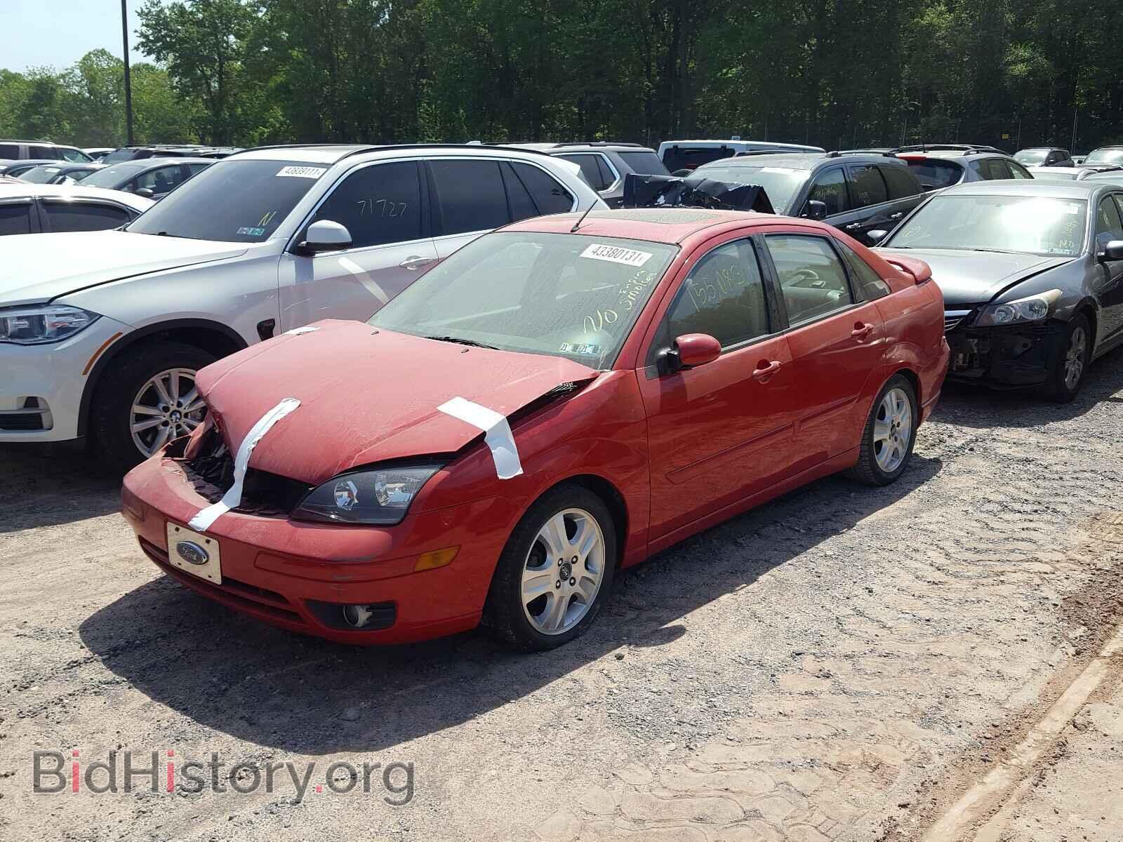2006 FORD FOCUS - VIN: 1FAFP38Z36W107985 - Фото 2