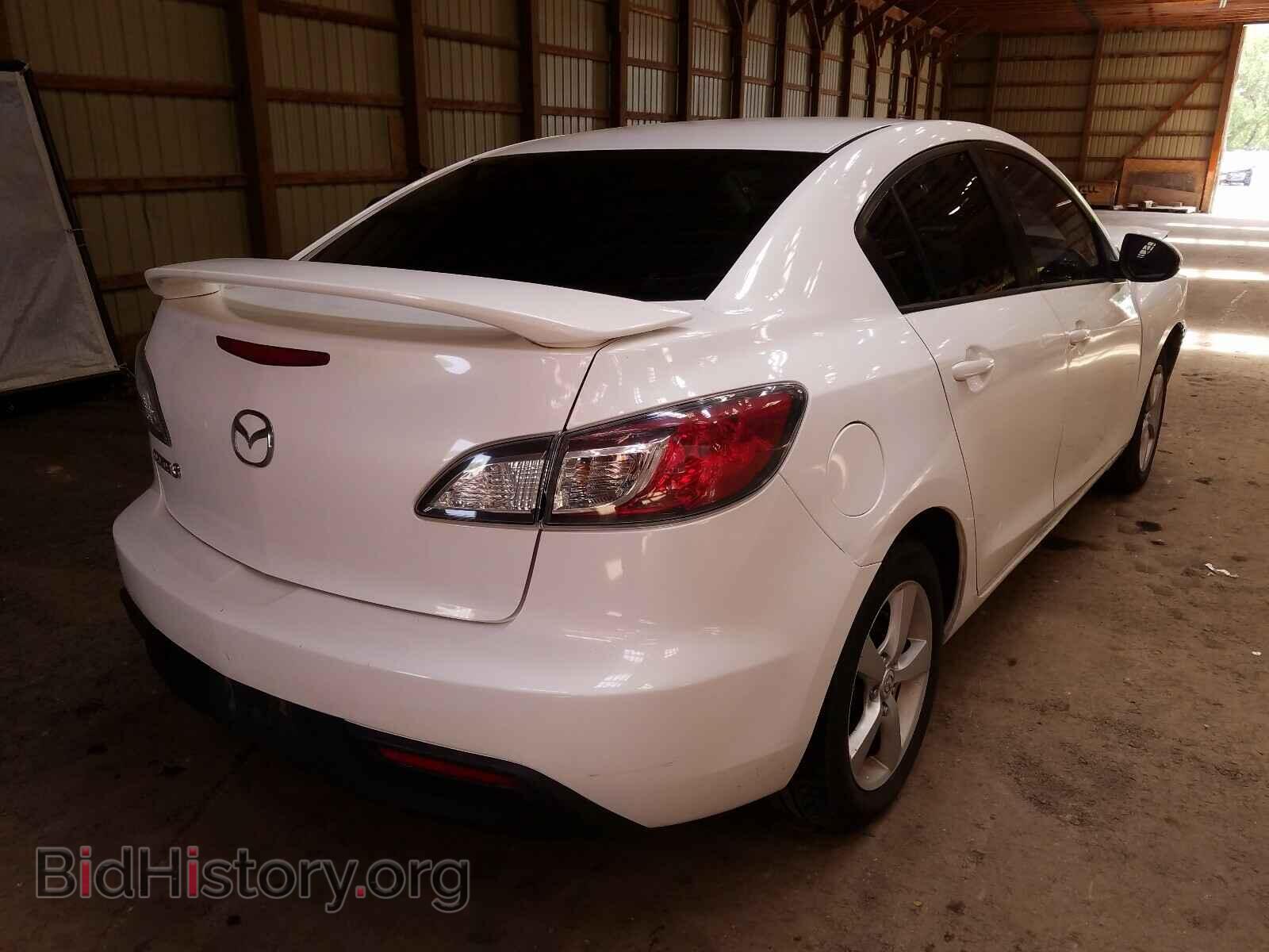2011 MAZDA 3 - VIN: JM1BL1UF0B1426577 - Фото 4