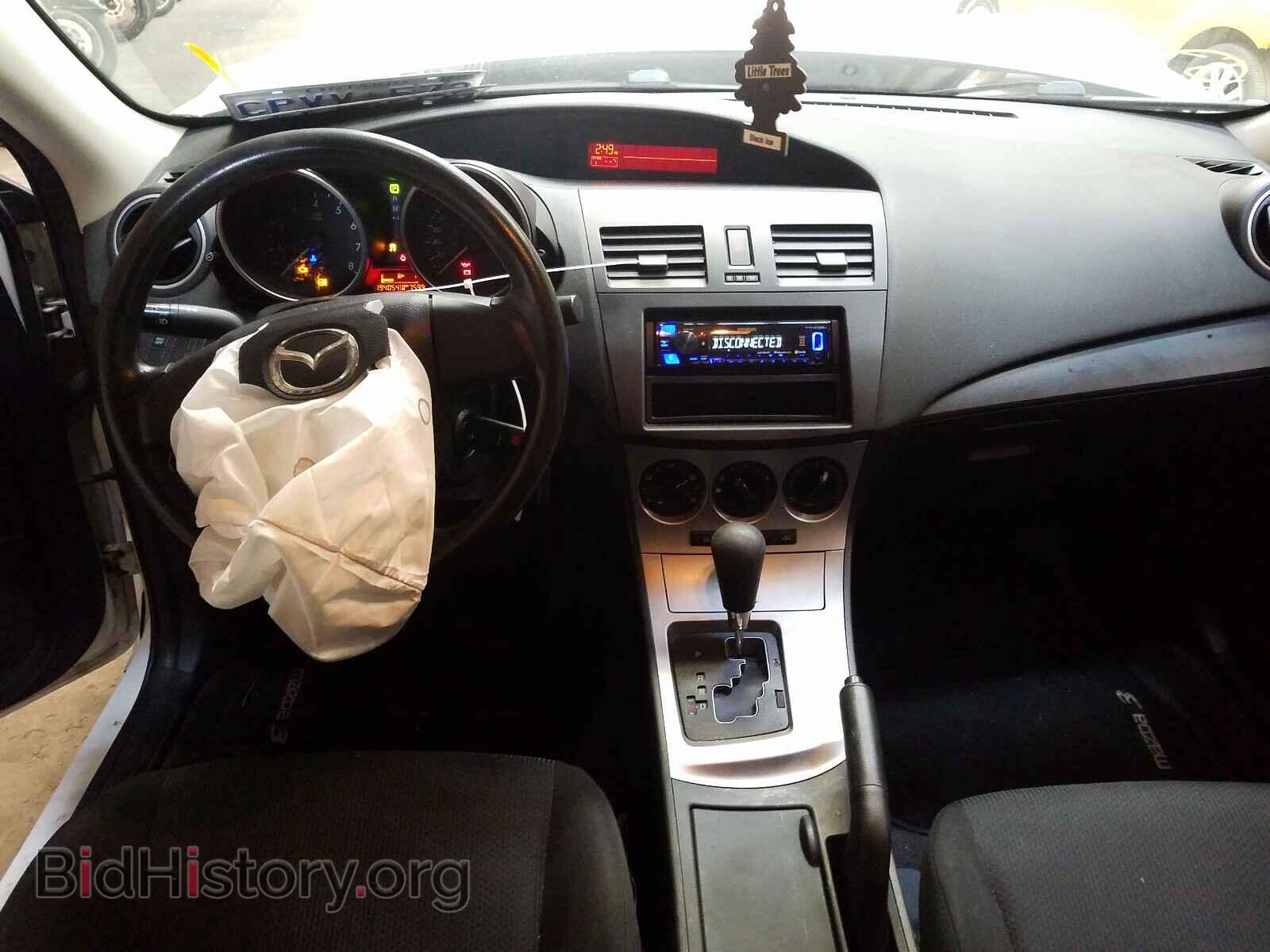 2011 MAZDA 3 - VIN: JM1BL1UF0B1426577 - Фото 9