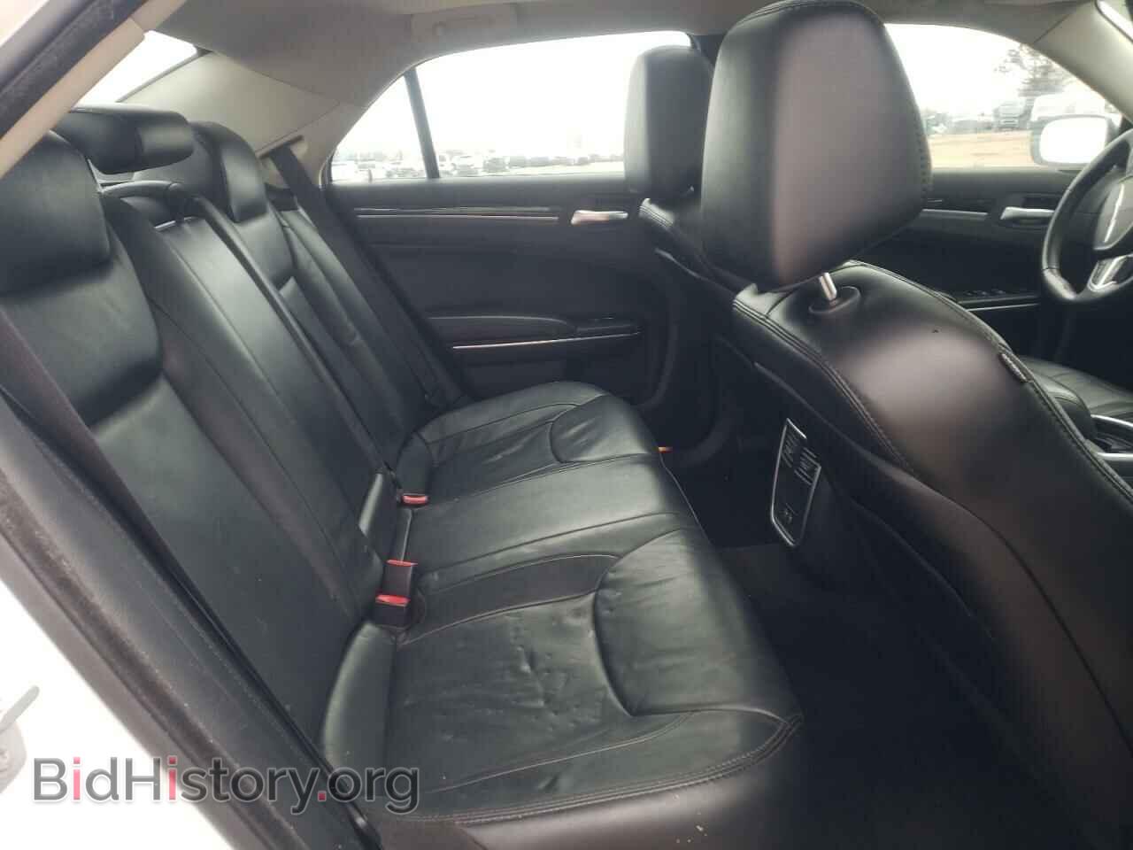 2016 CHRYSLER 300 - VIN: 2C3CCAAG3GH170627 - Фото 6
