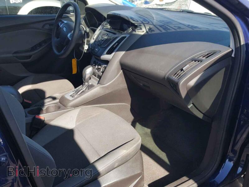 2012 Ford FOCUS (VIN 1FAHP3F20CL163653) — photo 5 of 10