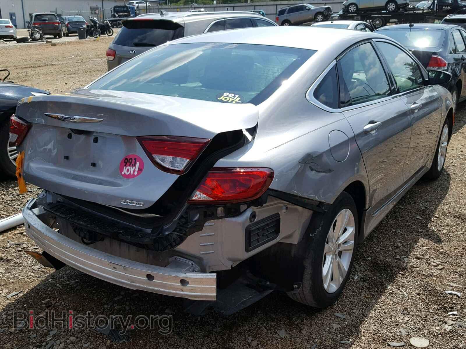 2016 CHRYSLER 200 - VIN: 1C3CCCFB8GN194695 - Фото 4