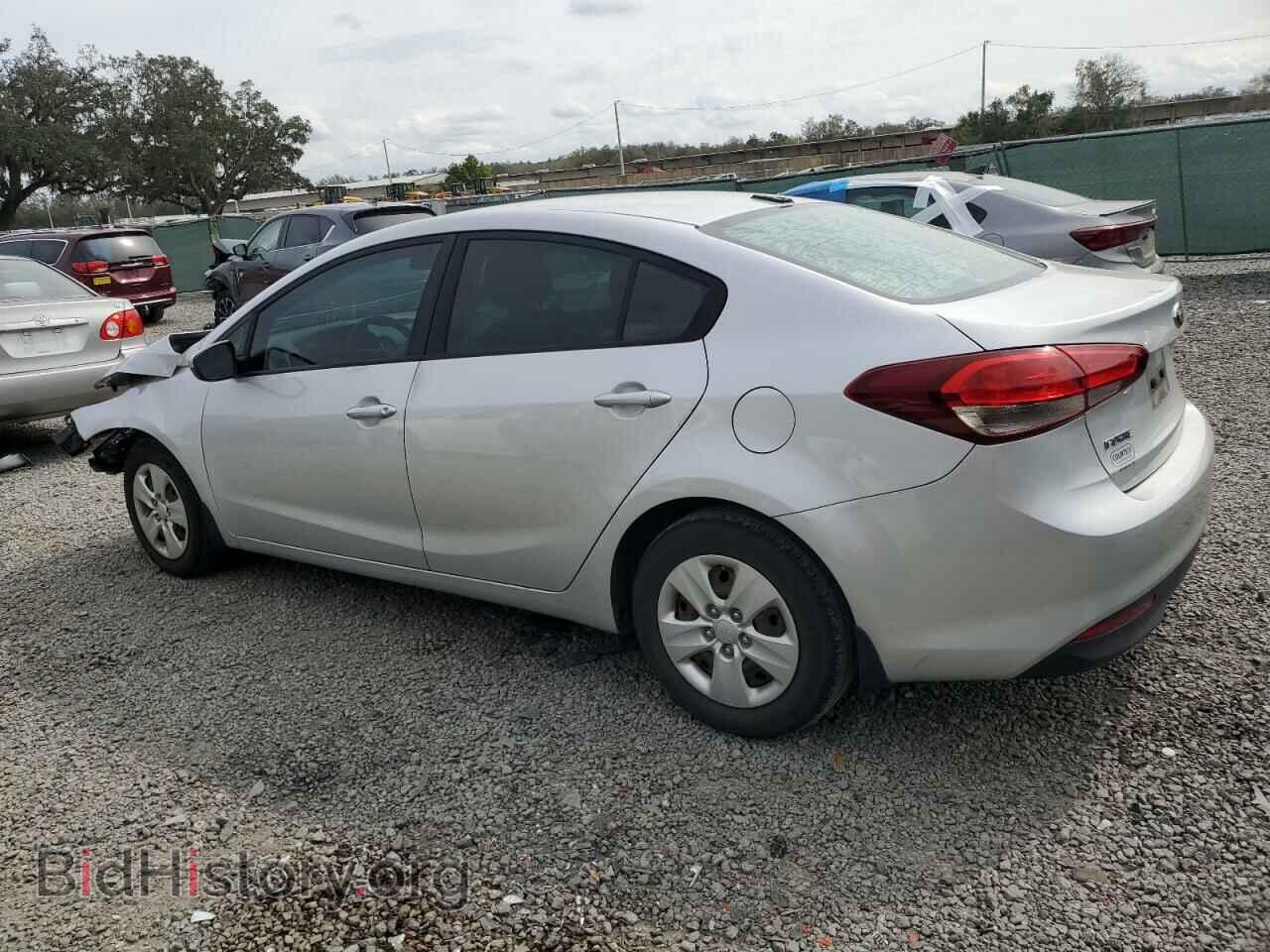 2017 KIA FORTE - VIN: 3KPFK4A75HE083192 - Фото 2