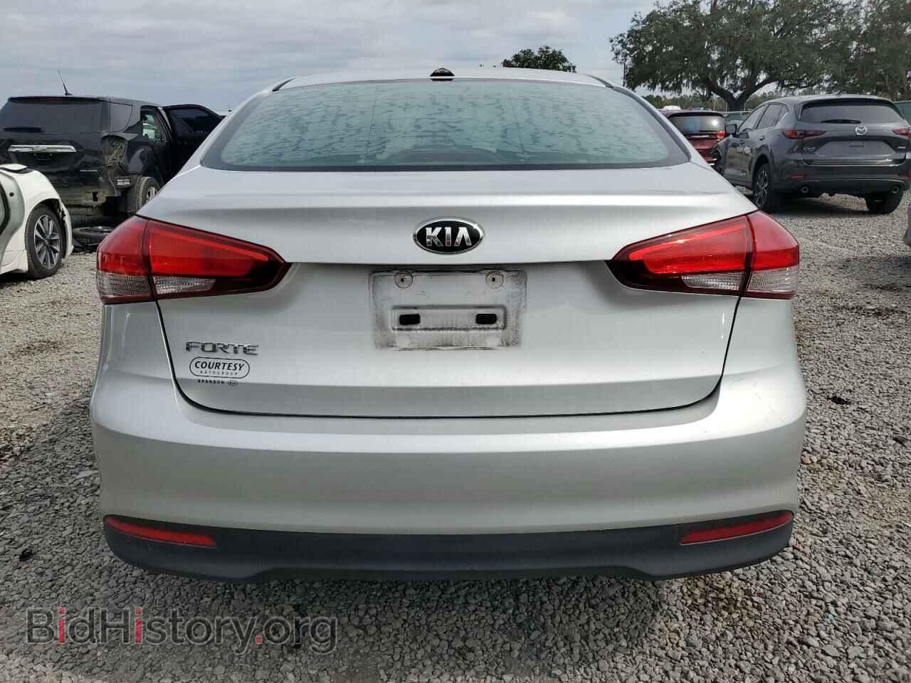 2017 KIA FORTE - VIN: 3KPFK4A75HE083192 - Фото 6