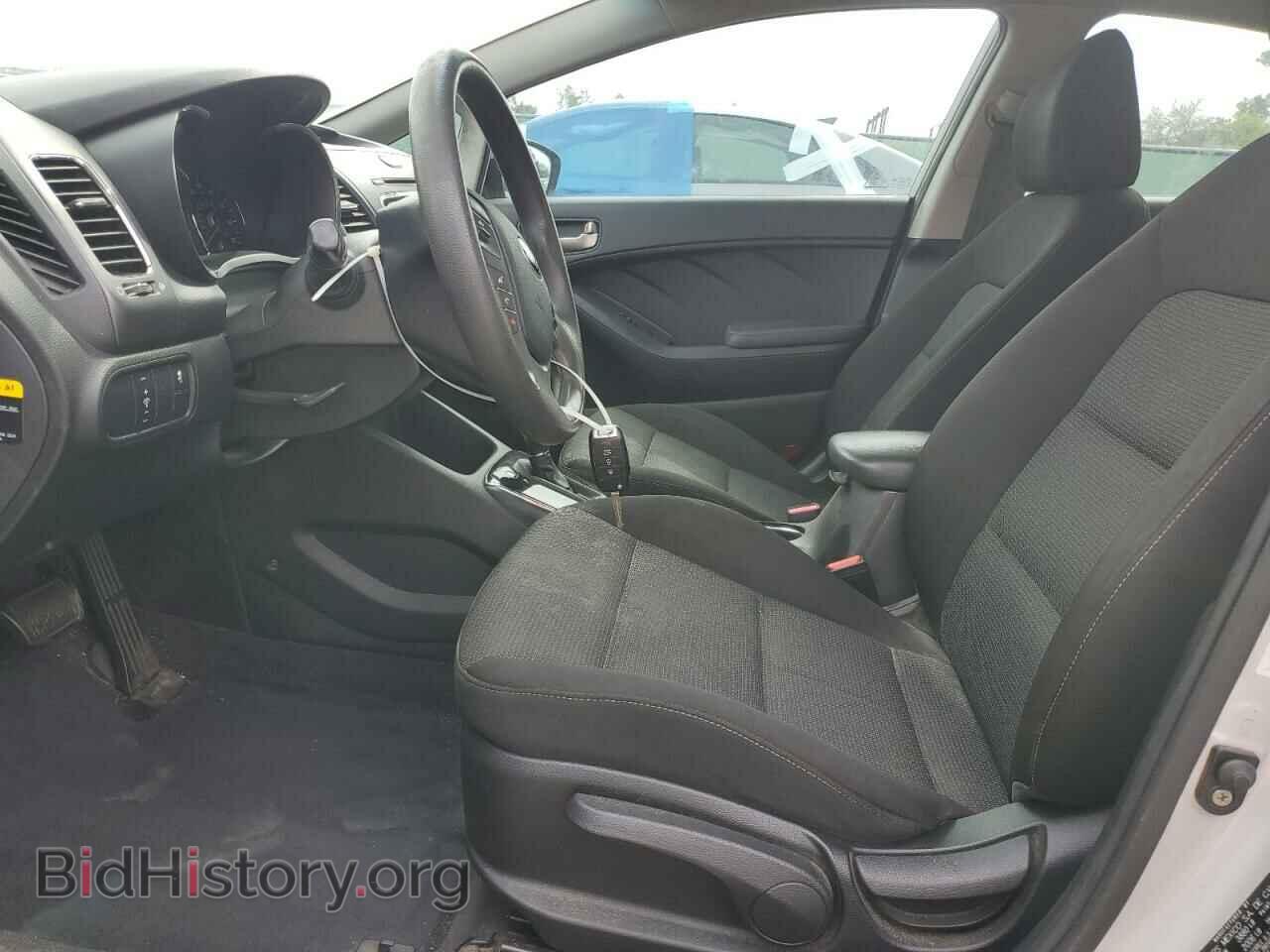 2017 KIA FORTE - VIN: 3KPFK4A75HE083192 - Фото 7