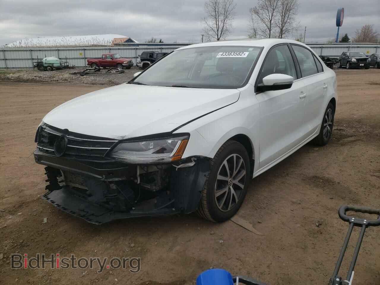 2017 VOLKSWAGEN JETTA - VIN: 3VWDB7AJ5HM282105 - Фото 2