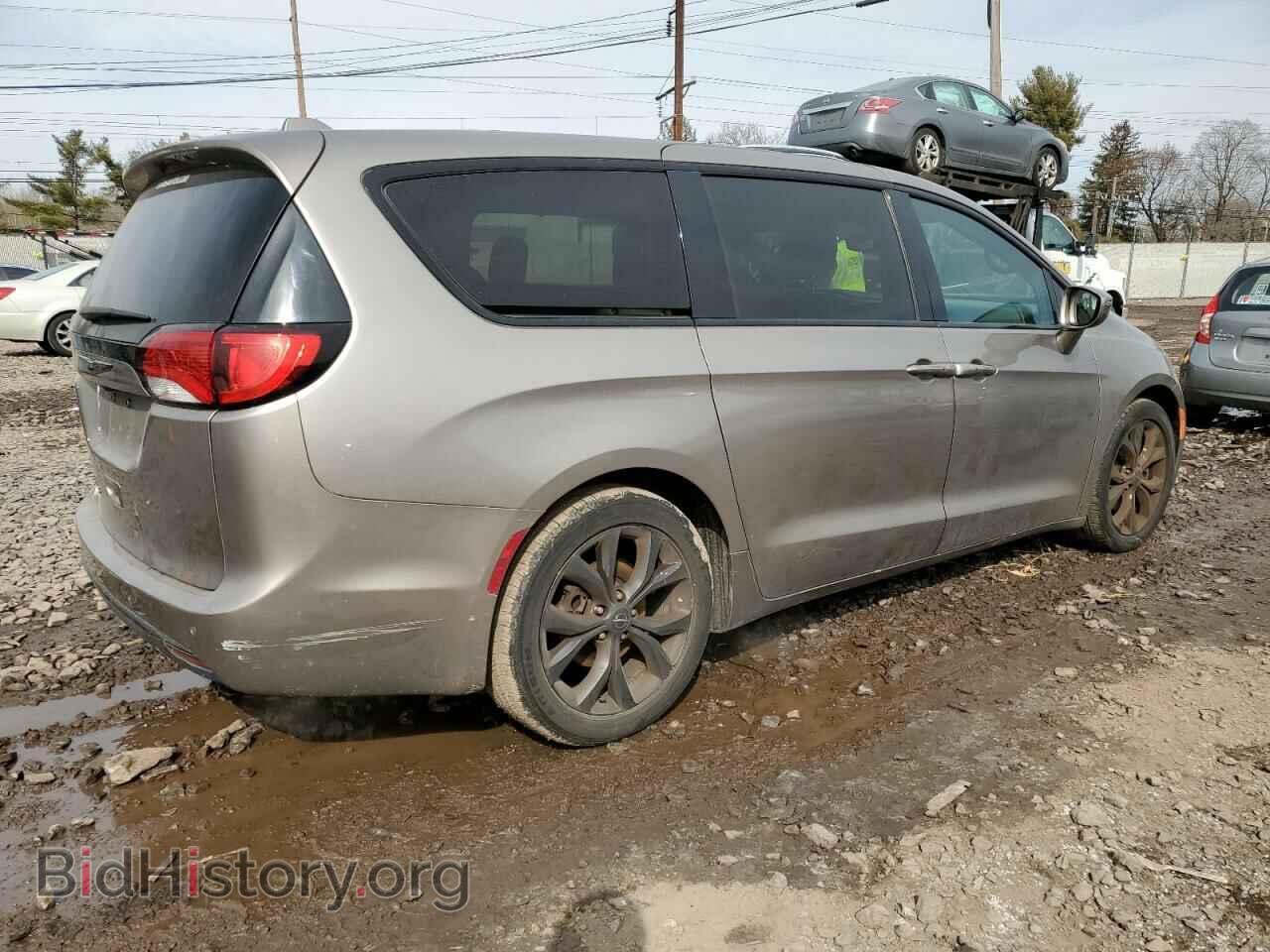 2018 CHRYSLER PACIFICA - VIN: 2C4RC1FG1JR260469 - Photo 3