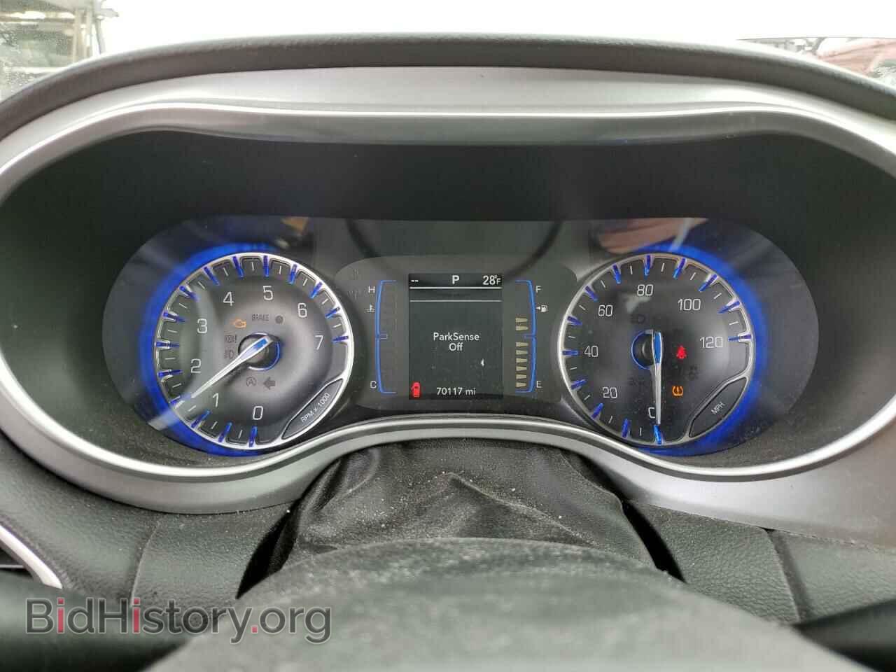 2018 CHRYSLER PACIFICA - VIN: 2C4RC1FG1JR260469 - Photo 9