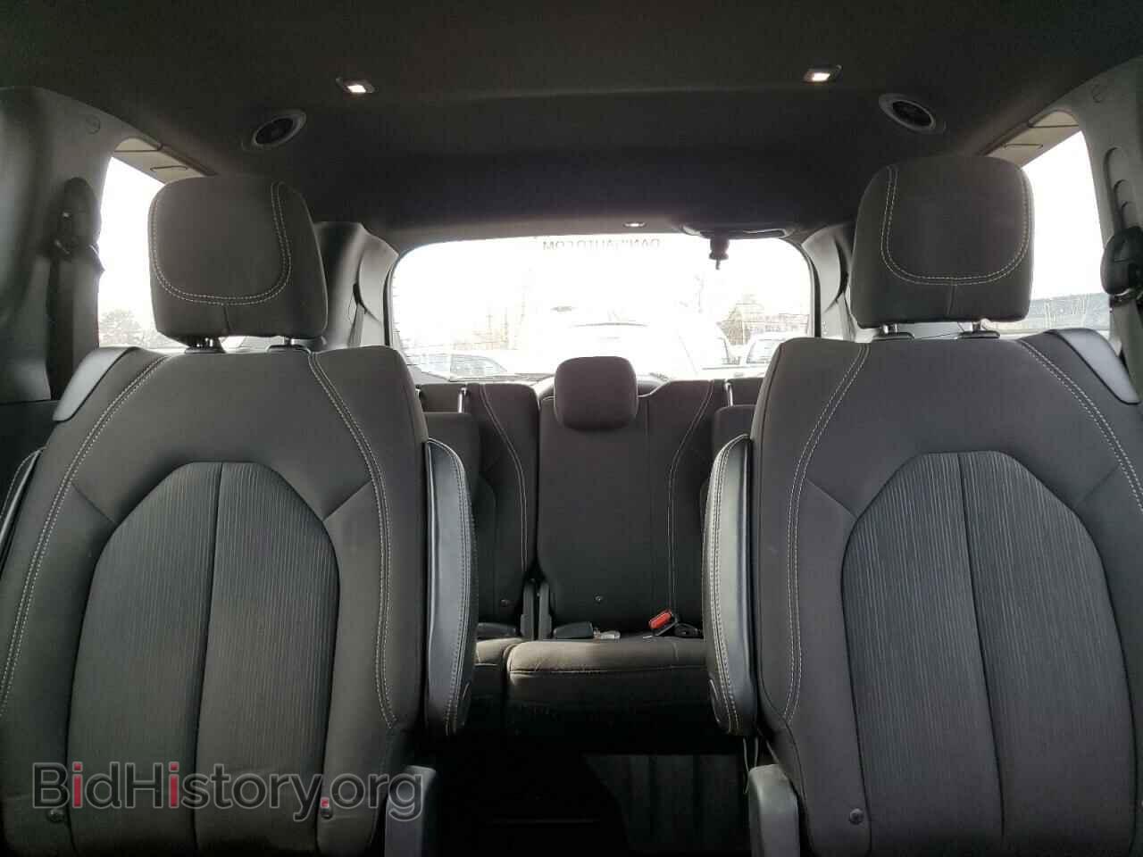 2018 CHRYSLER PACIFICA - VIN: 2C4RC1FG1JR260469 - Photo 10