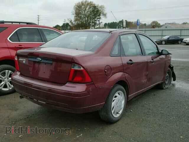 2007 FORD FOCUS - VIN: 1FAFP34N37W325607 - Photo 4