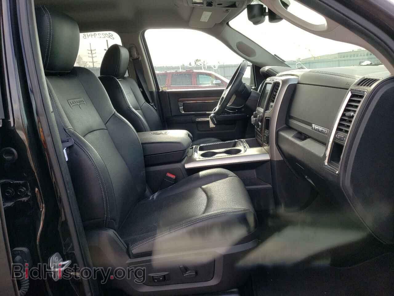 2017 RAM 1500 - VIN: 1C6RR7VT1HS560447 - Фото 5