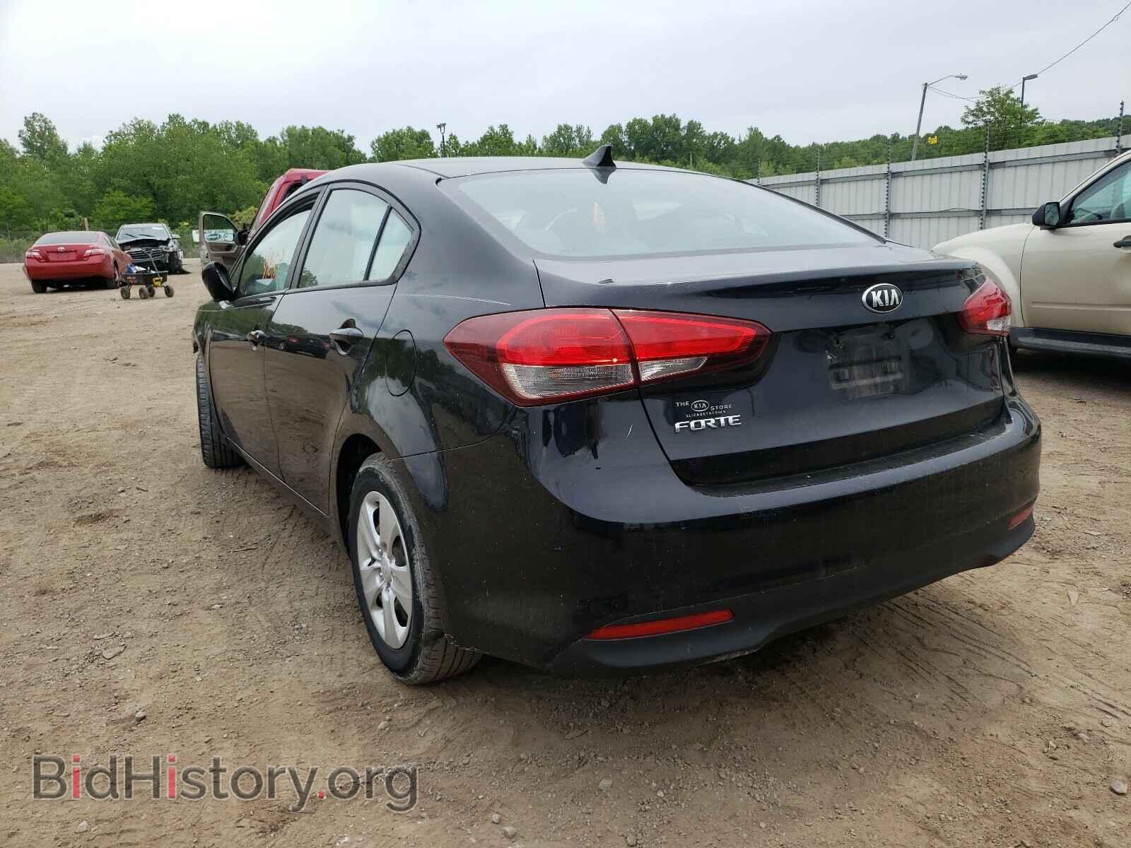 2017 KIA FORTE - VIN: 3KPFK4A7XHE028477 - Photo 3