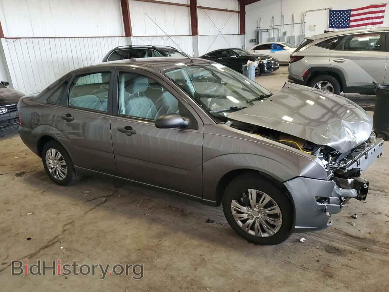 2006 FORD FOCUS - VIN: 1FAFP34N76W252112 - Фото 4