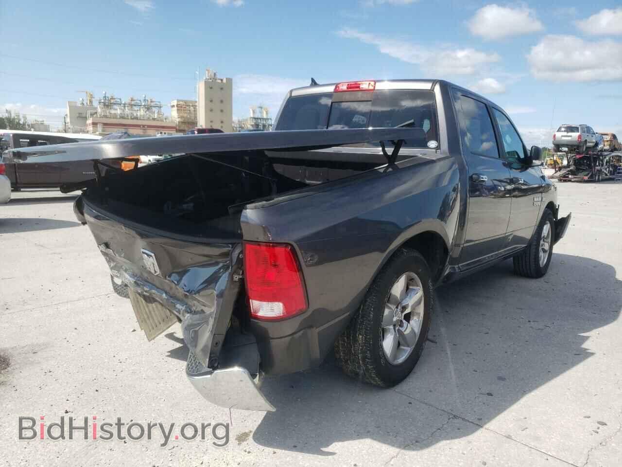 2017 RAM 1500 - VIN: 1C6RR6LT0HS820141 - Фото 4