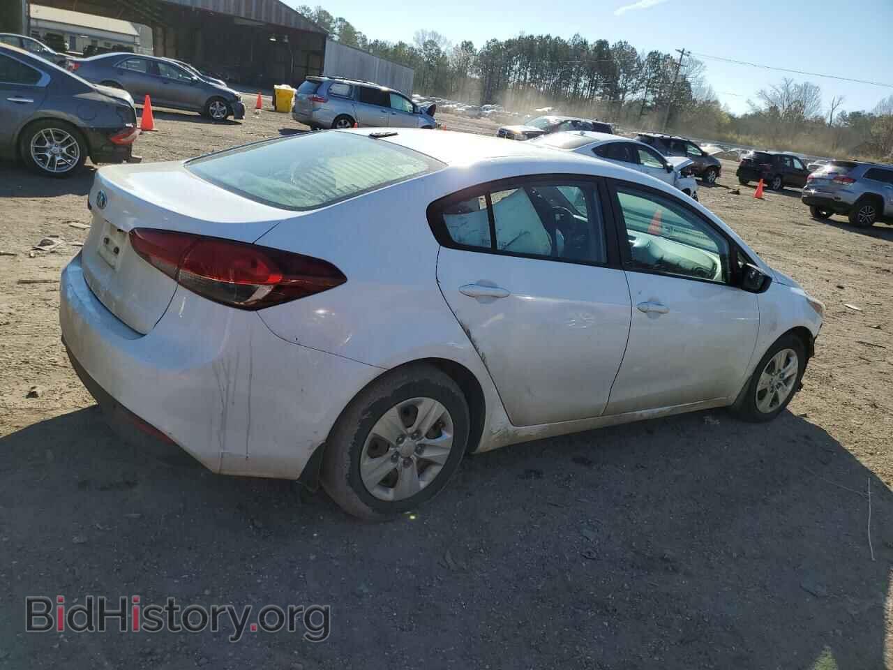 2017 KIA FORTE - VIN: 3KPFK4A79HE052317 - Фото 3