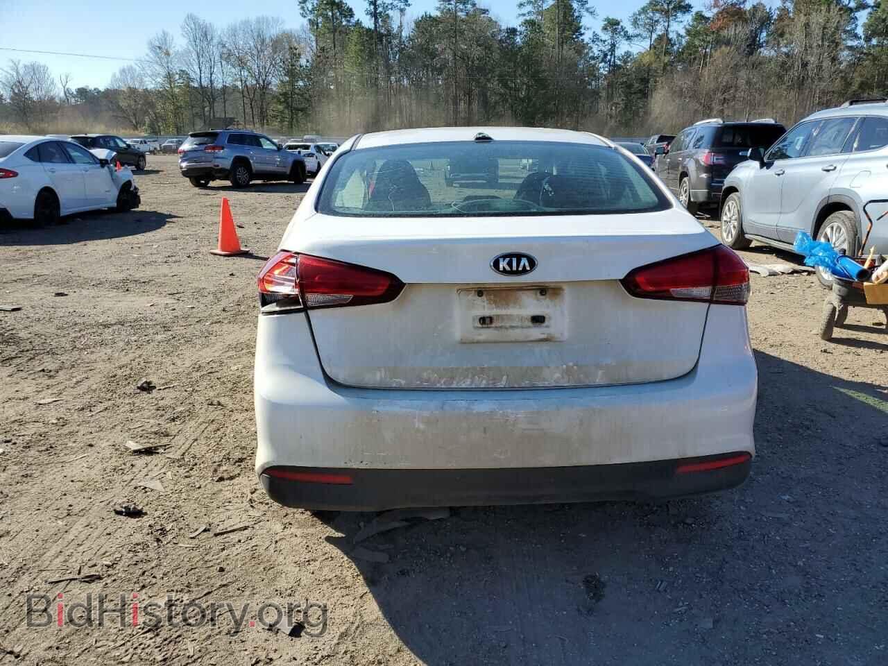 2017 KIA FORTE - VIN: 3KPFK4A79HE052317 - Фото 6