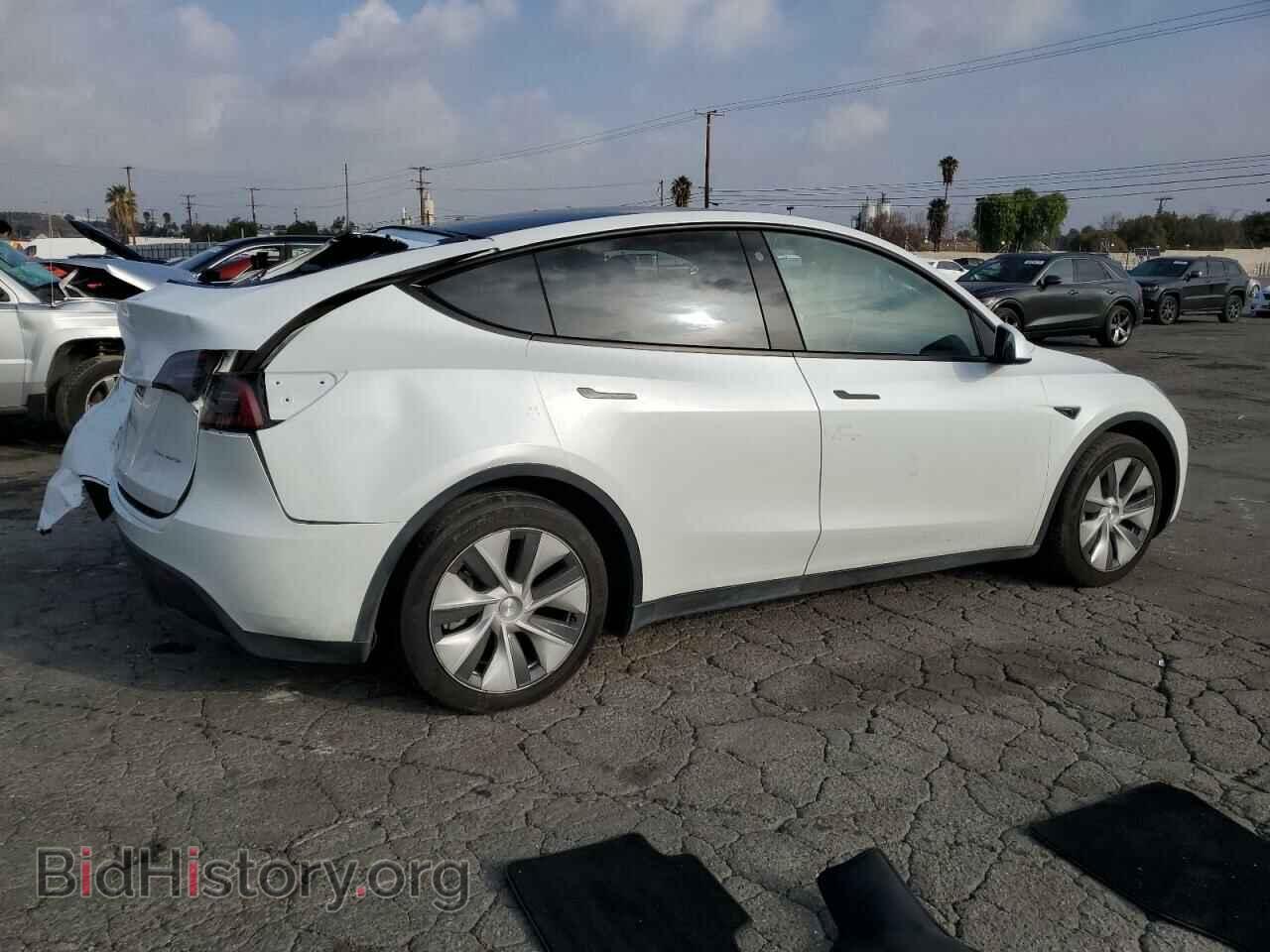 2023 TESLA MODEL Y - VIN: 7SAYGAEE8PF609151 - Фото 3