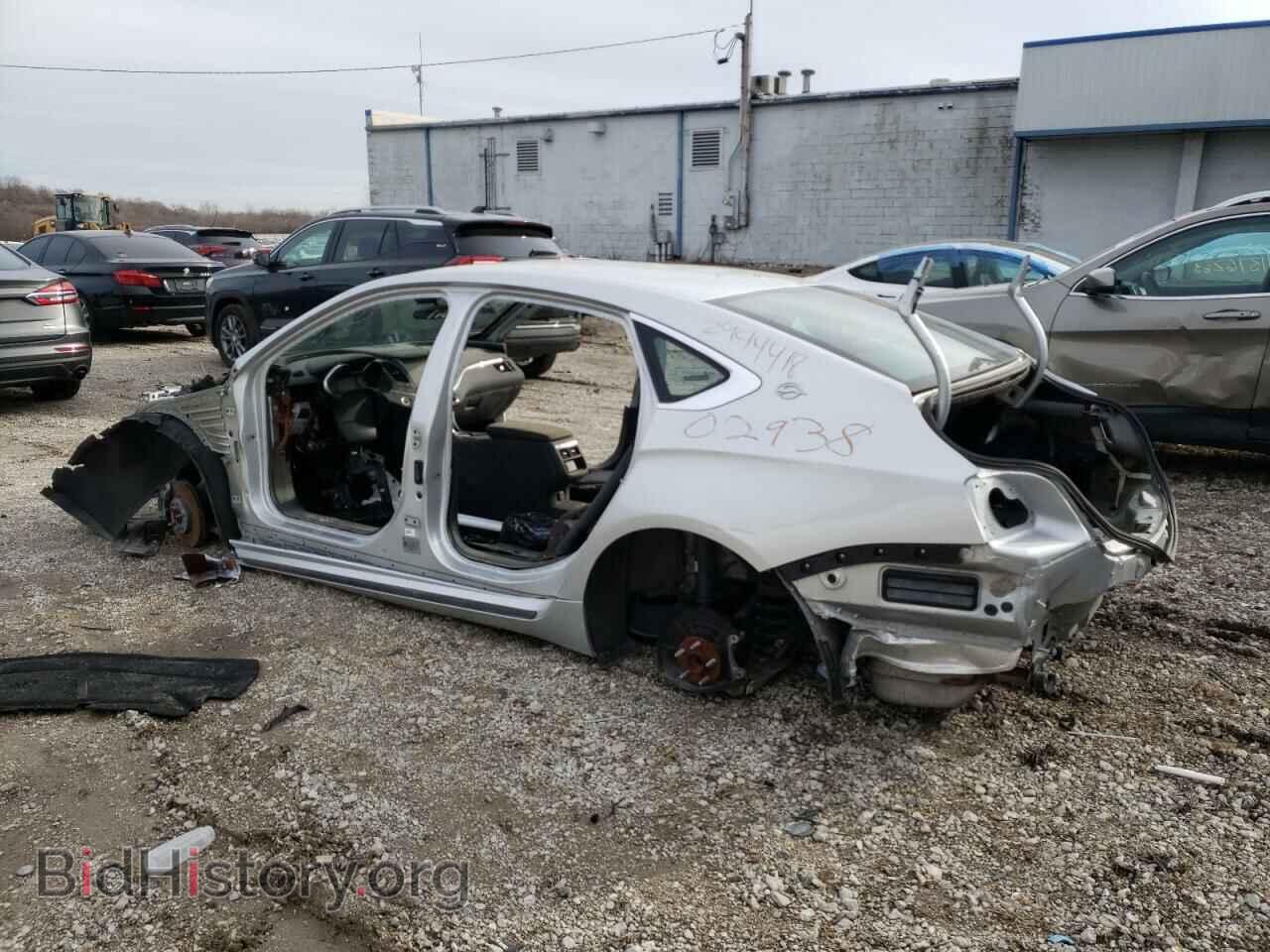 2018 CHEVROLET IMPALA - VIN: 1G1125S33JU138542 - Фото 2