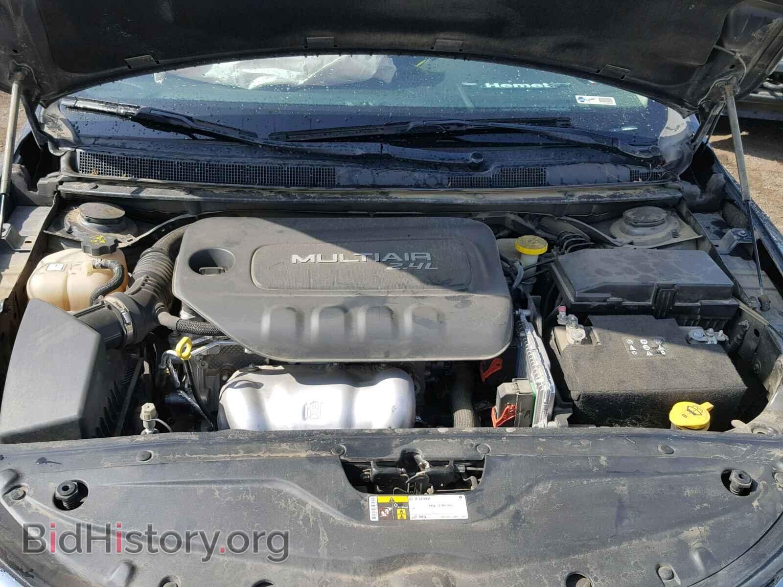 2016 CHRYSLER 200 - VIN: 1C3CCCAB0GN162945 - Фото 7