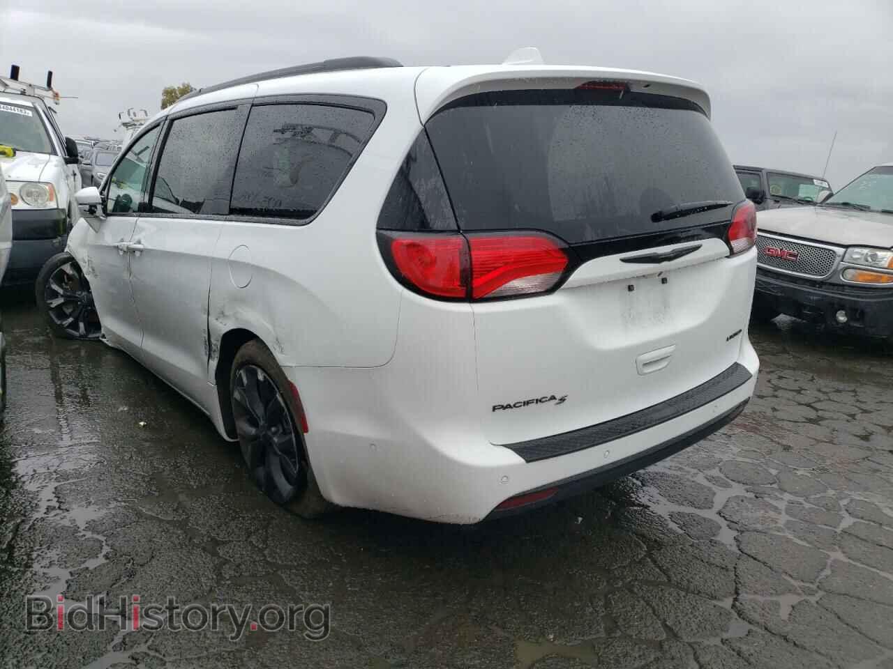 2019 CHRYSLER PACIFICA - VIN: 2C4RC1GG3KR574673 - Фото 2