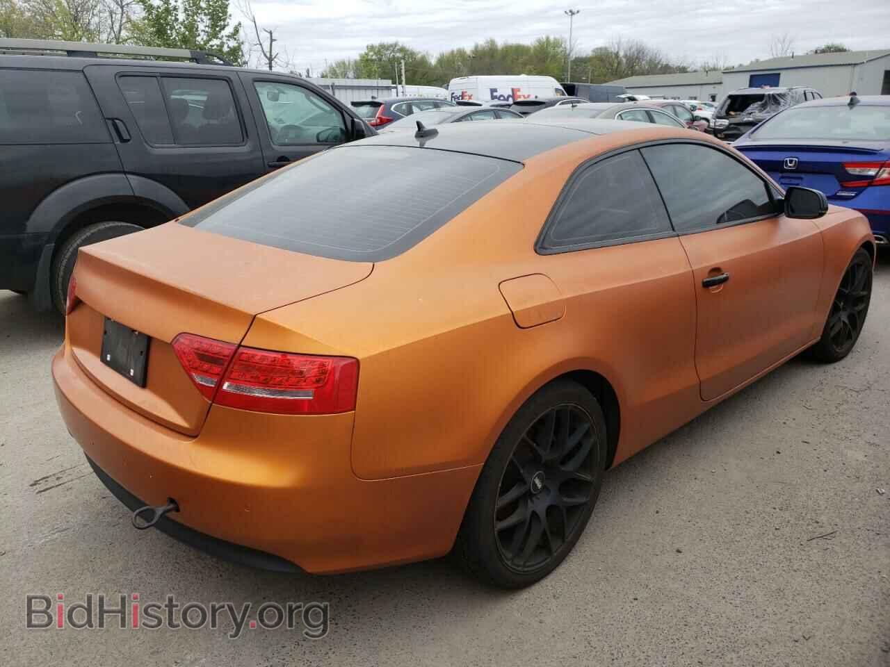 2010 AUDI A5 - VIN: WAULFAFR9AA004550 - Photo 4